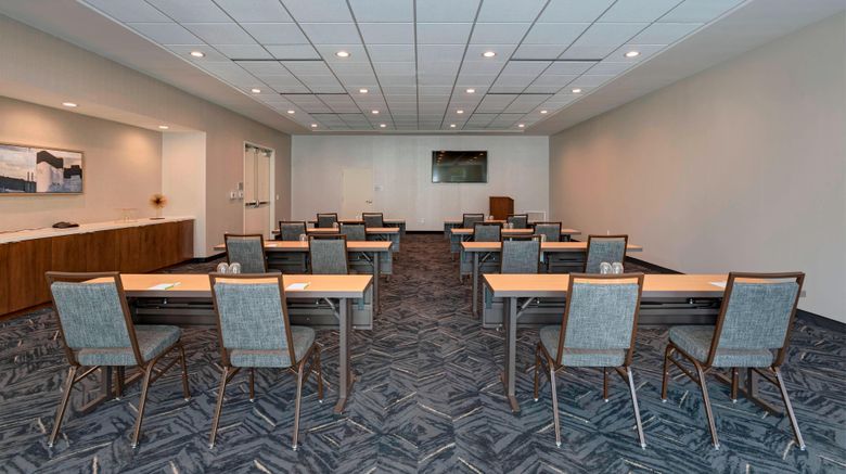 <b>Courtyard Houston Sugar Land/Lake Pointe Meeting</b>. Images powered by <a href="https://www.leonardoworldwide.com/" title="Leonardo Worldwide" target="_blank">Leonardo</a>.