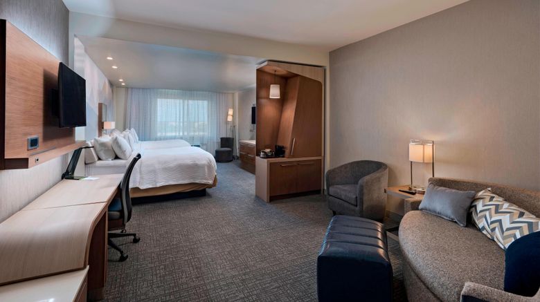 <b>Courtyard Houston Sugar Land/Lake Pointe Suite</b>. Images powered by <a href="https://www.leonardoworldwide.com/" title="Leonardo Worldwide" target="_blank">Leonardo</a>.
