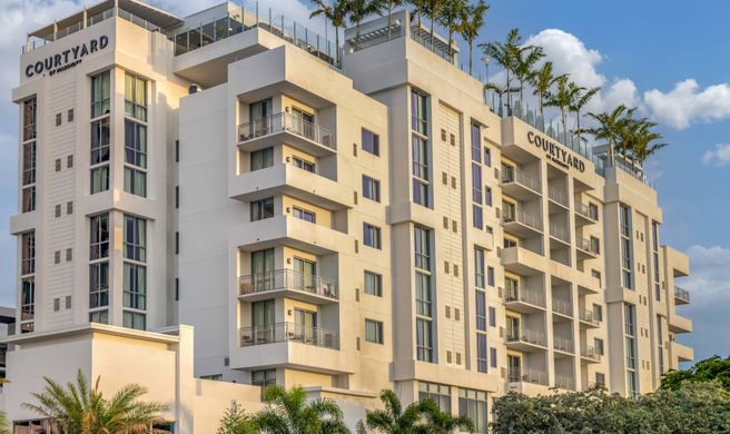 Courtyard Fort Lauderdale Downtown Exterior