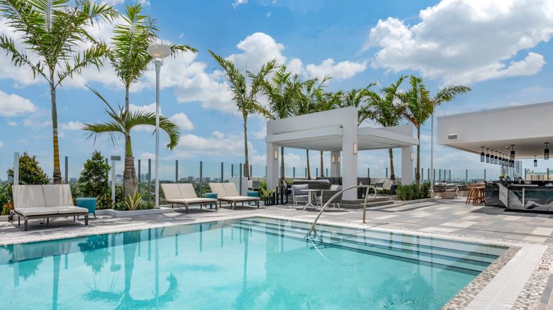 <b>Courtyard Fort Lauderdale Downtown Pool</b>. Images powered by <a href="https://www.leonardoworldwide.com/" title="Leonardo Worldwide" target="_blank">Leonardo</a>.