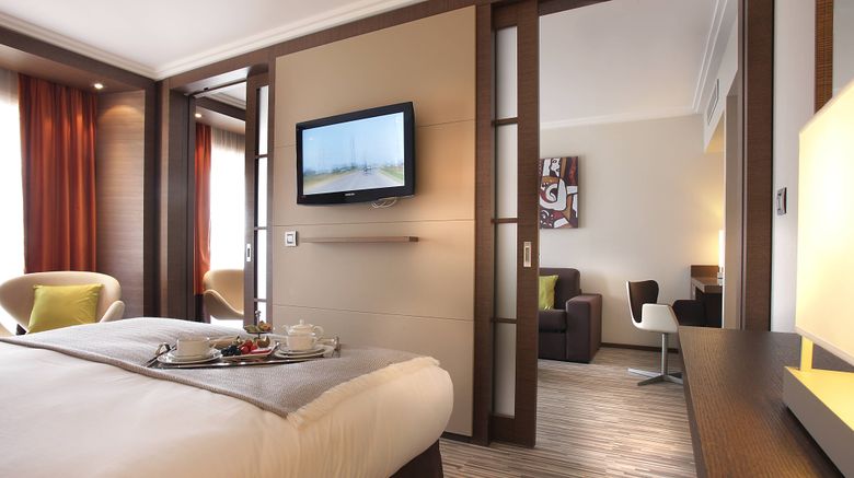 <b>AC Ambassadeur Antibes- Juan les Pins Suite</b>. Images powered by <a href="https://www.leonardoworldwide.com/" title="Leonardo Worldwide" target="_blank">Leonardo</a>.