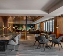 Le Meridien Houston Downtown Lobby
