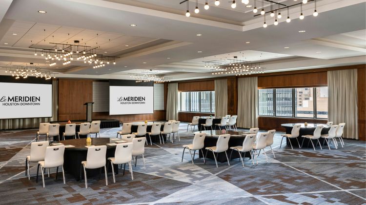 Le Meridien Houston Downtown Meeting