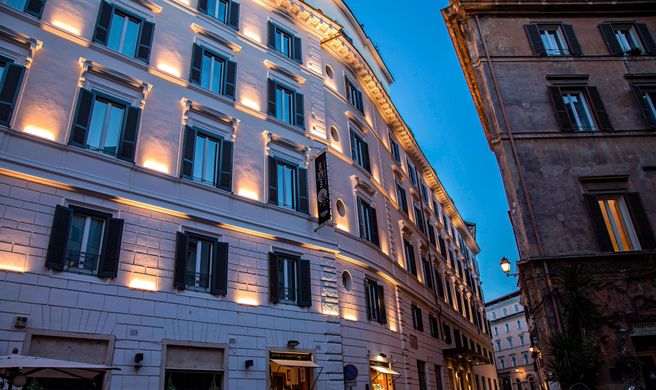 The Pantheon Iconic Rome Hotel Exterior