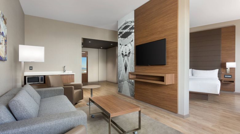 <b>AC Hotel San Francisco Arpt/Oyster Point Suite</b>. Images powered by <a href="https://www.leonardoworldwide.com/" title="Leonardo Worldwide" target="_blank">Leonardo</a>.