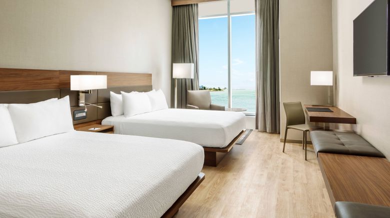 <b>AC Hotel San Francisco Arpt/Oyster Point Room</b>. Images powered by <a href="https://www.leonardoworldwide.com/" title="Leonardo Worldwide" target="_blank">Leonardo</a>.