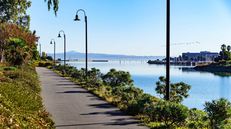 <b>AC Hotel San Francisco Arpt/Oyster Point Recreation</b>. Images powered by <a href="https://www.leonardoworldwide.com/" title="Leonardo Worldwide" target="_blank">Leonardo</a>.