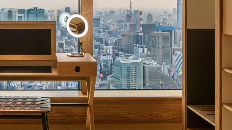 <b>Bulgari Hotel Tokyo Suite</b>. Images powered by <a href="https://www.leonardoworldwide.com/" title="Leonardo Worldwide" target="_blank">Leonardo</a>.