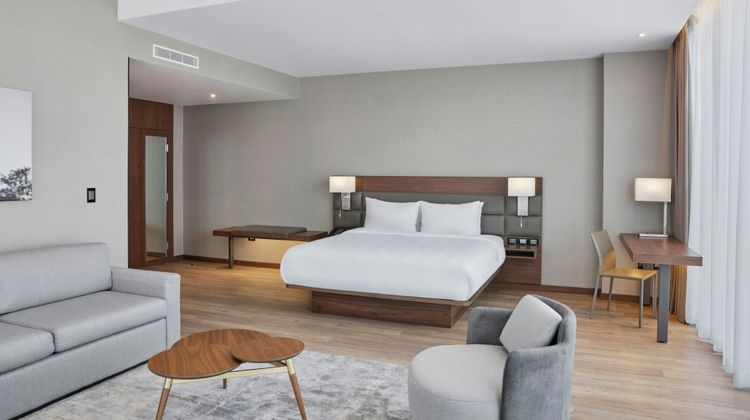 AC Hotel Saltillo Suite
