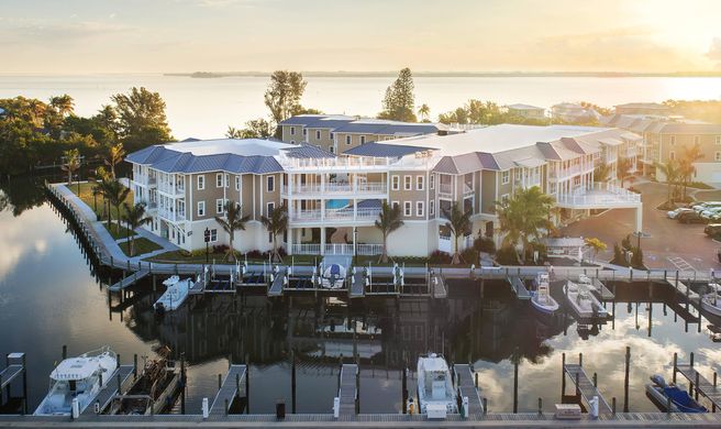 Waterline Villas & Marina, Autograph Col Exterior
