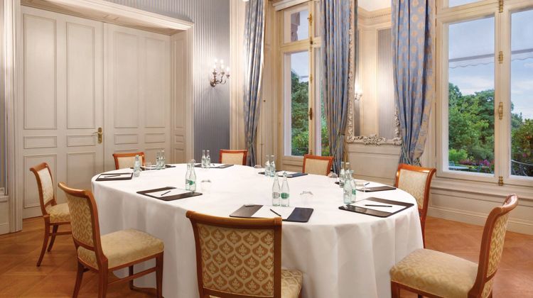 Villa Rothschild, Autograph Collection Meeting