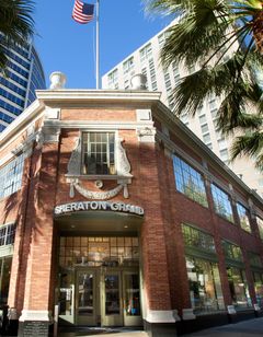Sheraton Grand Sacramento Hotel