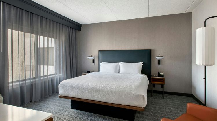 Courtyard by Marriott Rye Suite