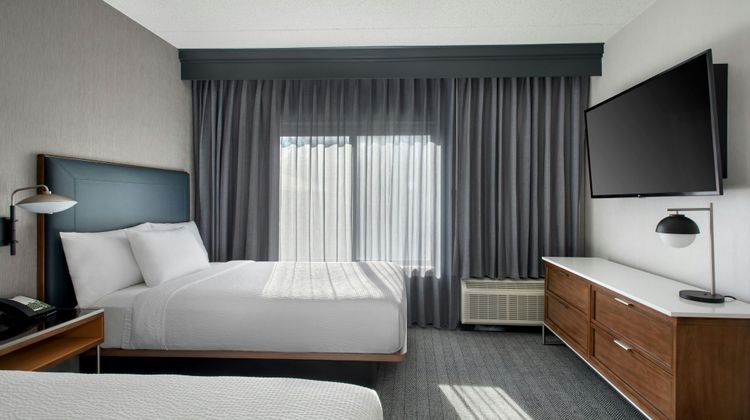 Courtyard by Marriott Rye Suite