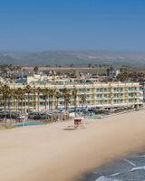 Pier South Resort, Autograph Collection