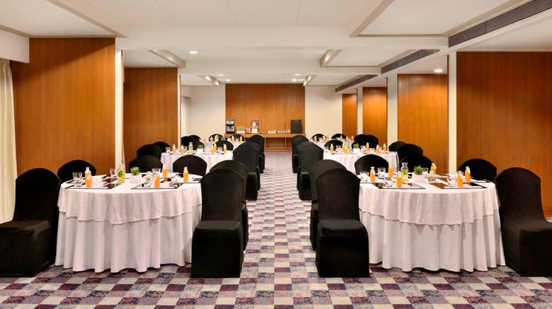 <b>Courtyard by Marriott, Hyderabad Meeting</b>. Images powered by <a href="https://www.leonardoworldwide.com/" title="Leonardo Worldwide" target="_blank">Leonardo</a>.