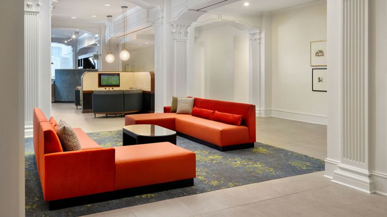 <b>Courtyard French Quarter/Iberville Lobby</b>. Images powered by <a href="https://www.leonardoworldwide.com/" title="Leonardo Worldwide" target="_blank">Leonardo</a>.