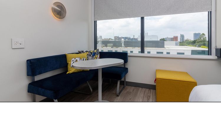 Aloft St. Louis Cortex Room