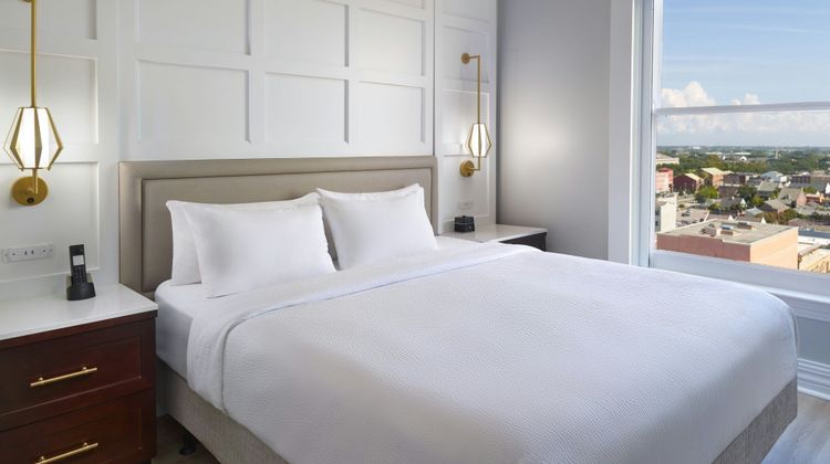 Courtyard French Quarter/Iberville Suite