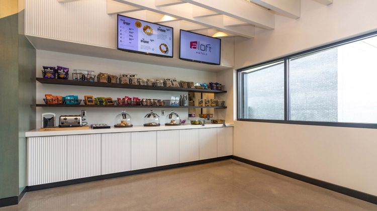 Aloft St. Louis Cortex Restaurant