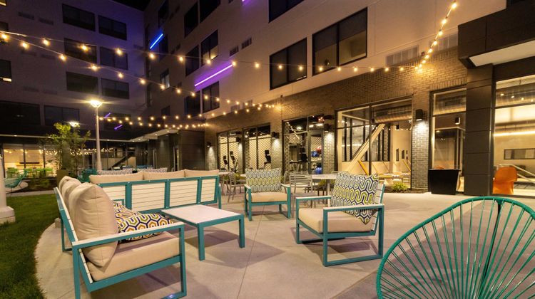 Aloft St. Louis Cortex Other