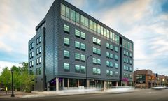 Moxy Minneapolis Uptown