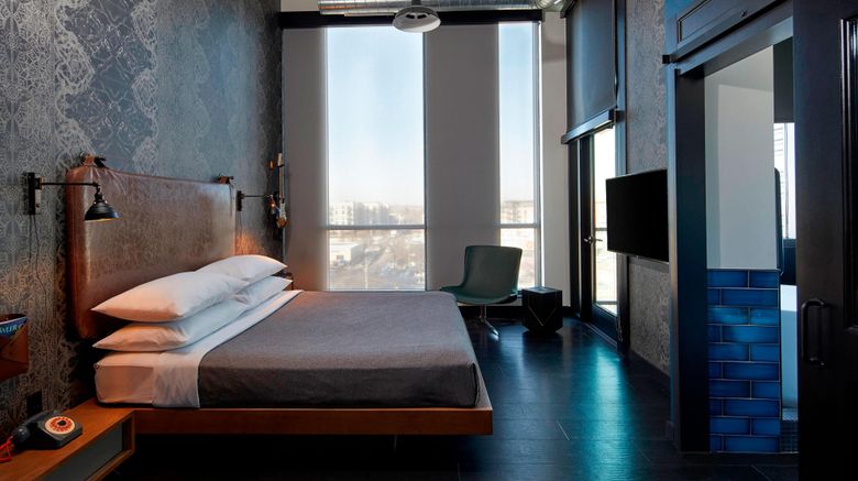 <b>Moxy Minneapolis Uptown Suite</b>. Images powered by <a href="https://www.leonardoworldwide.com/" title="Leonardo Worldwide" target="_blank">Leonardo</a>.