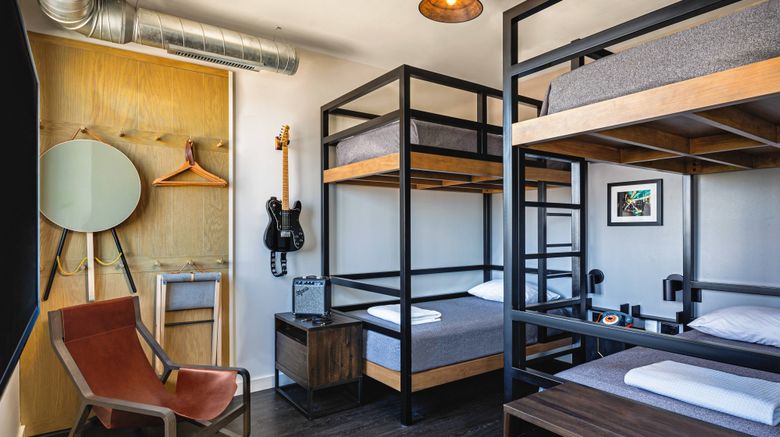 <b>Moxy Minneapolis Uptown Room</b>. Images powered by <a href="https://www.leonardoworldwide.com/" title="Leonardo Worldwide" target="_blank">Leonardo</a>.