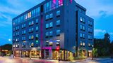 Moxy Minneapolis Uptown Exterior