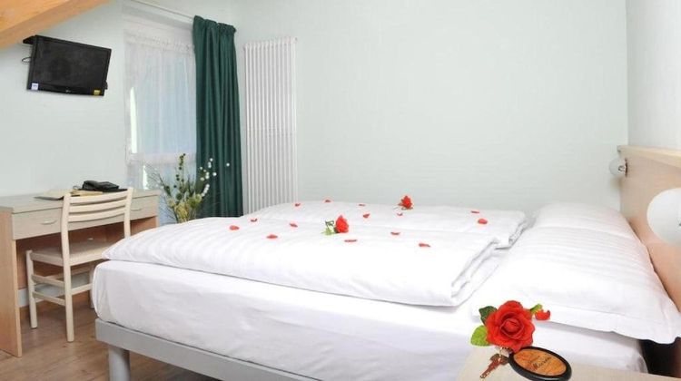 Hotel Garni Pegra Room