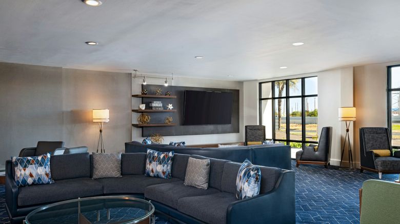 <b>Courtyard Laredo Marriott Lobby</b>. Images powered by <a href="https://www.leonardoworldwide.com/" title="Leonardo Worldwide" target="_blank">Leonardo</a>.