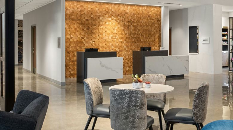 <b>Courtyard St Paul Downtown Lobby</b>. Images powered by <a href="https://www.leonardoworldwide.com/" title="Leonardo Worldwide" target="_blank">Leonardo</a>.