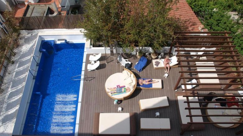 <b>Platjador Hotel Pool</b>. Images powered by <a href="https://www.leonardoworldwide.com/" title="Leonardo Worldwide" target="_blank">Leonardo</a>.