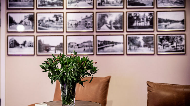 <b>First Hotel Royal Saffle Lobby</b>. Images powered by <a href="https://www.leonardoworldwide.com/" title="Leonardo Worldwide" target="_blank">Leonardo</a>.