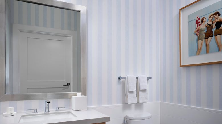 <b>Shore House at The Del,LXR Hotels & Res Room</b>. Images powered by <a href="https://www.leonardoworldwide.com/" title="Leonardo Worldwide" target="_blank">Leonardo</a>.