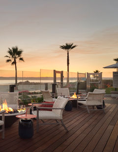 Shore House at The Del,LXR Hotels & Res