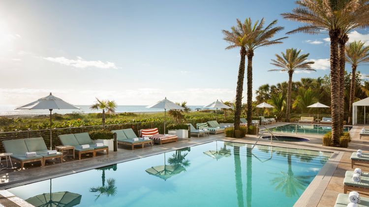 Marriott Stanton South Beach Pool