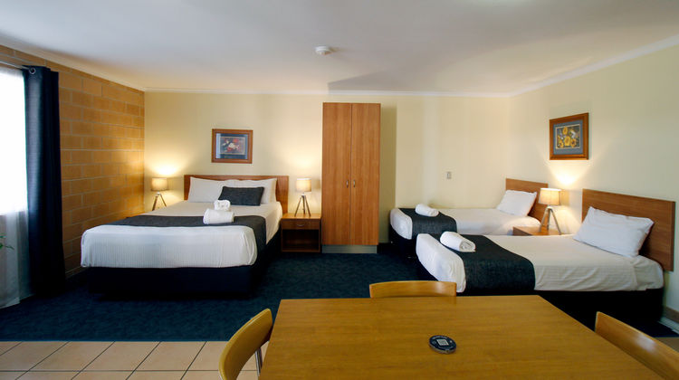 Windmill Motel And Events Centre Room