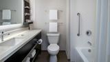 Delta Hotels Jacksonville Deerwood Room