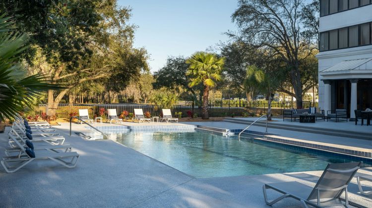 Delta Hotels Jacksonville Deerwood Pool