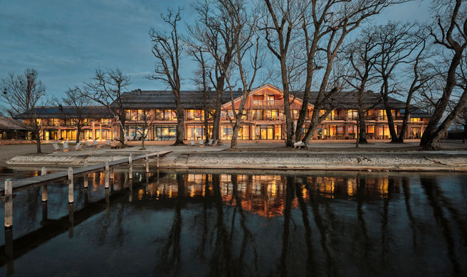 Chiemgauhof Lakeside Retreat Exterior
