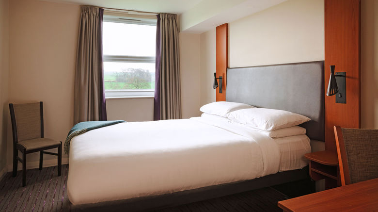 <b>The Highwayman Hotel Chesterfield Room</b>. Images powered by <a href="https://www.leonardoworldwide.com/" title="Leonardo Worldwide" target="_blank">Leonardo</a>.