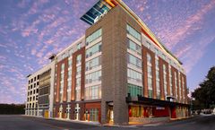 Aloft Savannah Downtown Historic Dist