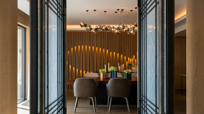 <b>Renaissance Xiamen Hotel Meeting</b>. Images powered by <a href="https://www.leonardoworldwide.com/" title="Leonardo Worldwide" target="_blank">Leonardo</a>.