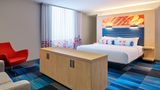 Aloft South Bend Room