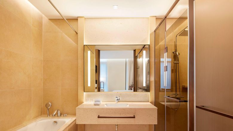 <b>Aloft Seoul Myeongdong Room</b>. Images powered by <a href="https://www.leonardoworldwide.com/" title="Leonardo Worldwide" target="_blank">Leonardo</a>.