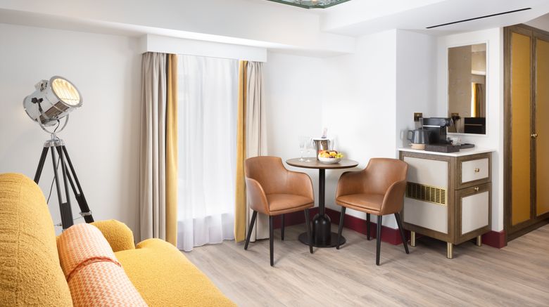 <b>The Welbeck Hotel Suite</b>. Images powered by <a href="https://www.leonardoworldwide.com/" title="Leonardo Worldwide" target="_blank">Leonardo</a>.