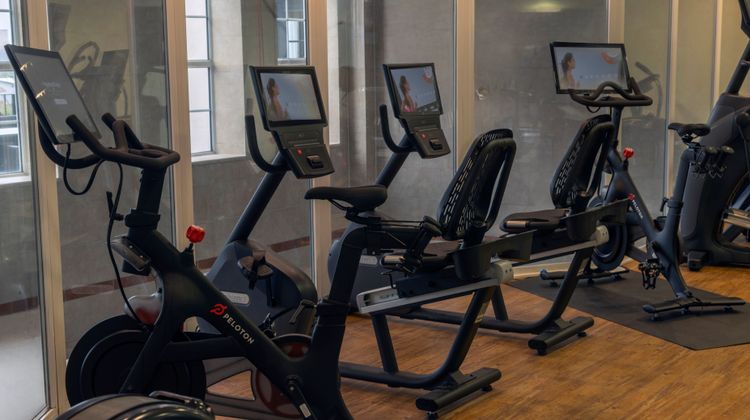 Crowne Plaza East Midlands Airport Health Club