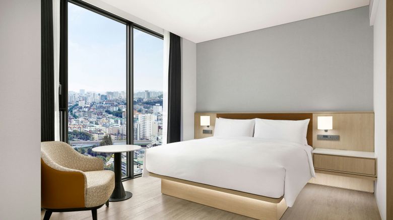 <b>AC Hotel Seoul Geumjeong Room</b>. Images powered by <a href="https://www.leonardoworldwide.com/" title="Leonardo Worldwide" target="_blank">Leonardo</a>.