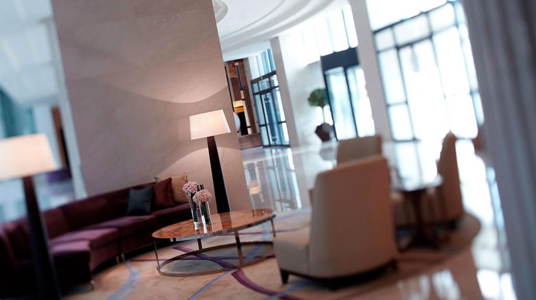 <b>Renaissance Tianjin Lakeview Hotel Lobby</b>. Images powered by <a href="https://www.leonardoworldwide.com/" title="Leonardo Worldwide" target="_blank">Leonardo</a>.